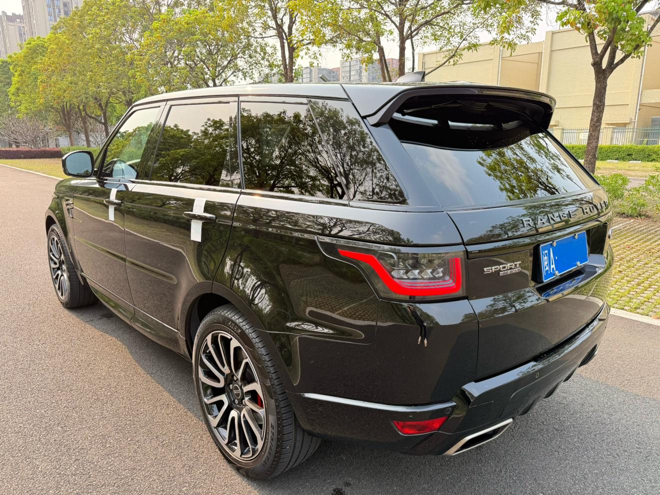 Land Rover Range Rover Sport 2018 3.0 V6 HSE DYNAMIC