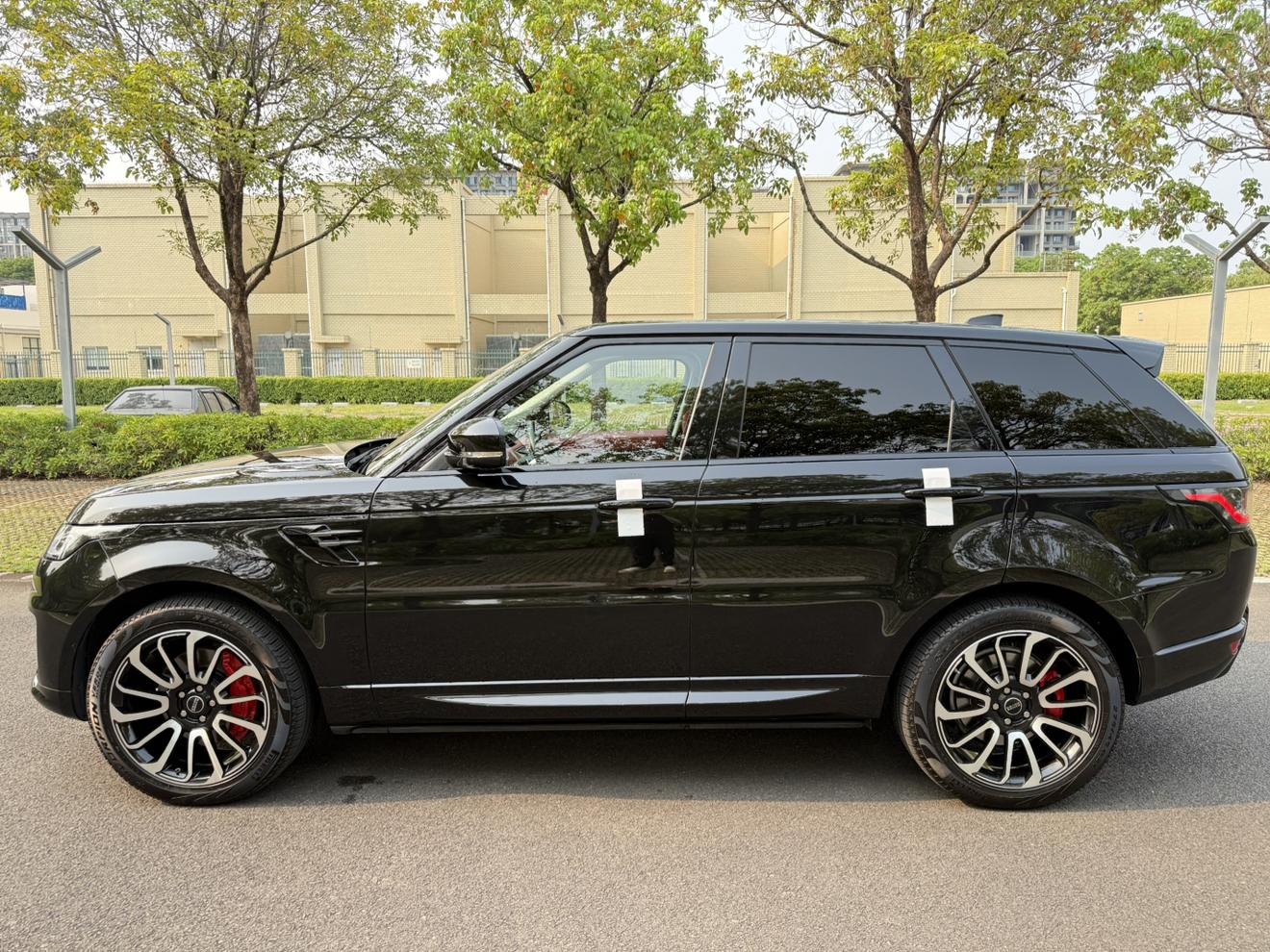 Land Rover Range Rover Sport 2018 3.0 V6 HSE DYNAMIC