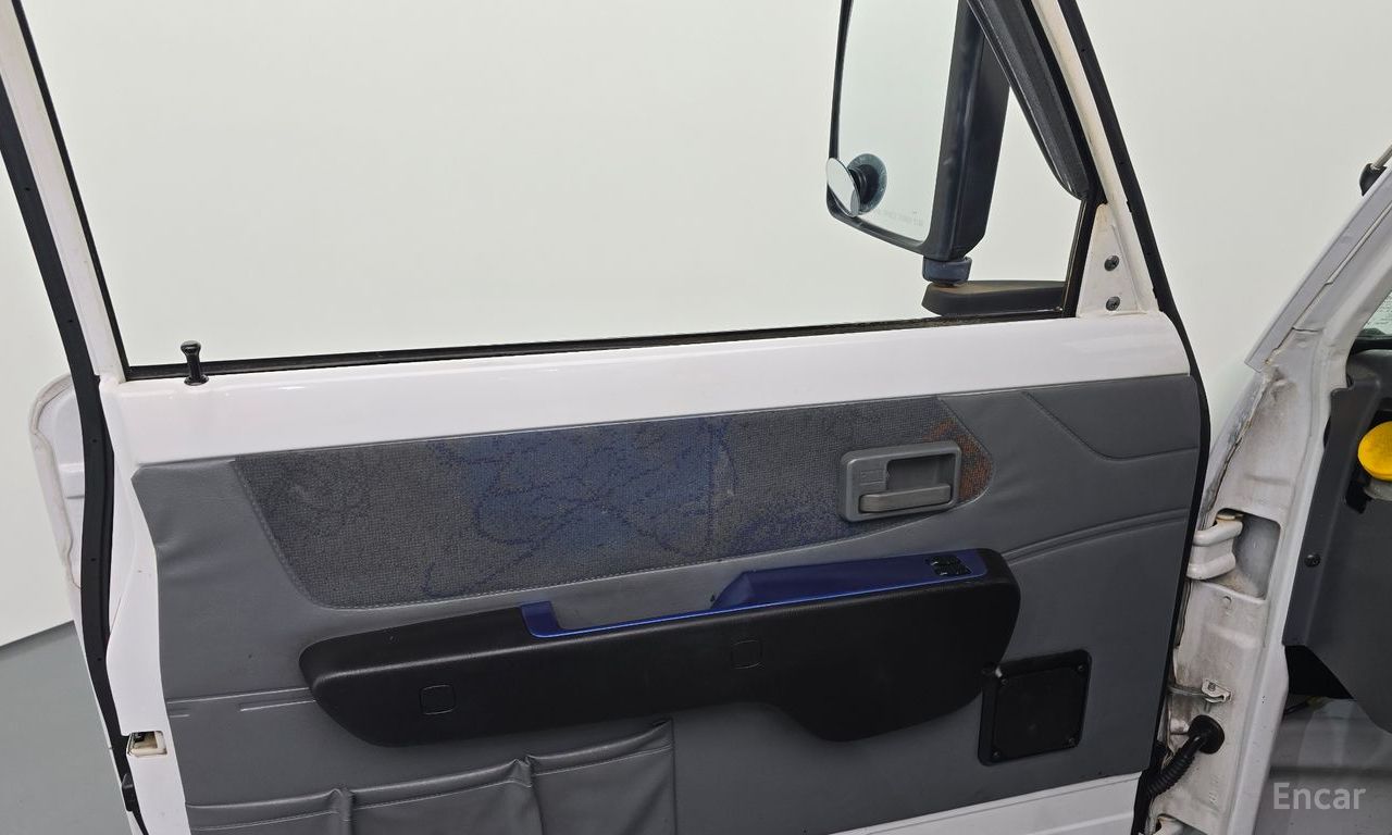 Chevrolet (GM Daewoo) New Damas 2-seater panel van 2018