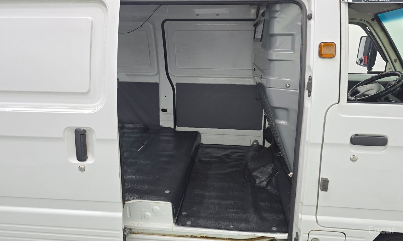 Chevrolet (GM Daewoo) New Damas 2-seater panel van 2018