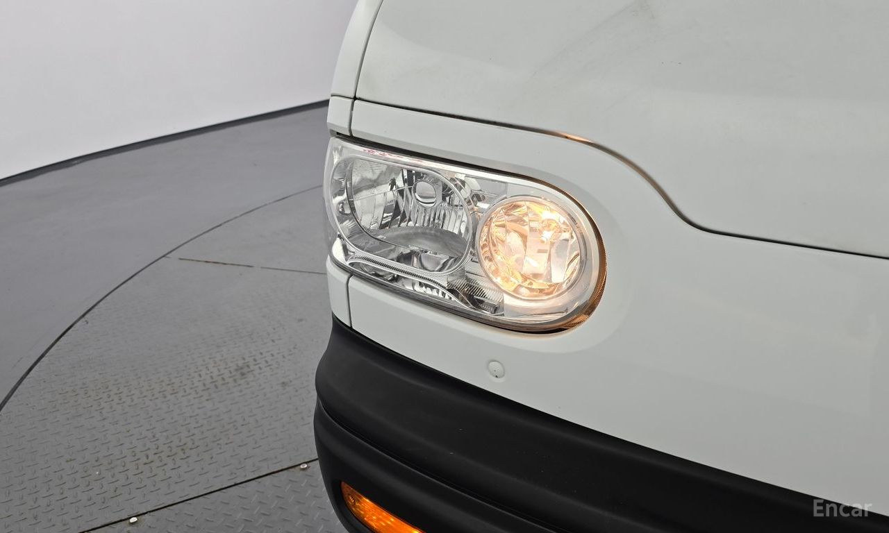 Chevrolet (GM Daewoo) New Damas 2-seater panel van 2018