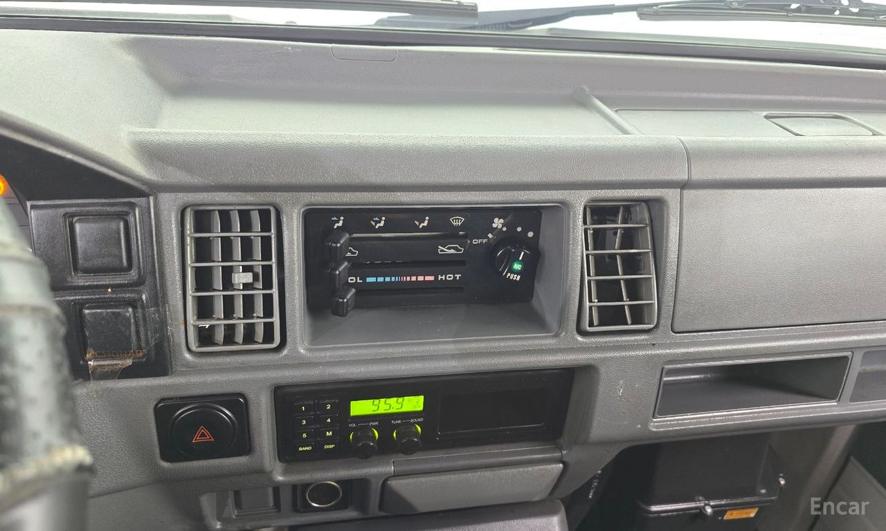 Chevrolet (GM Daewoo) New Damas 2-seater panel van 2018