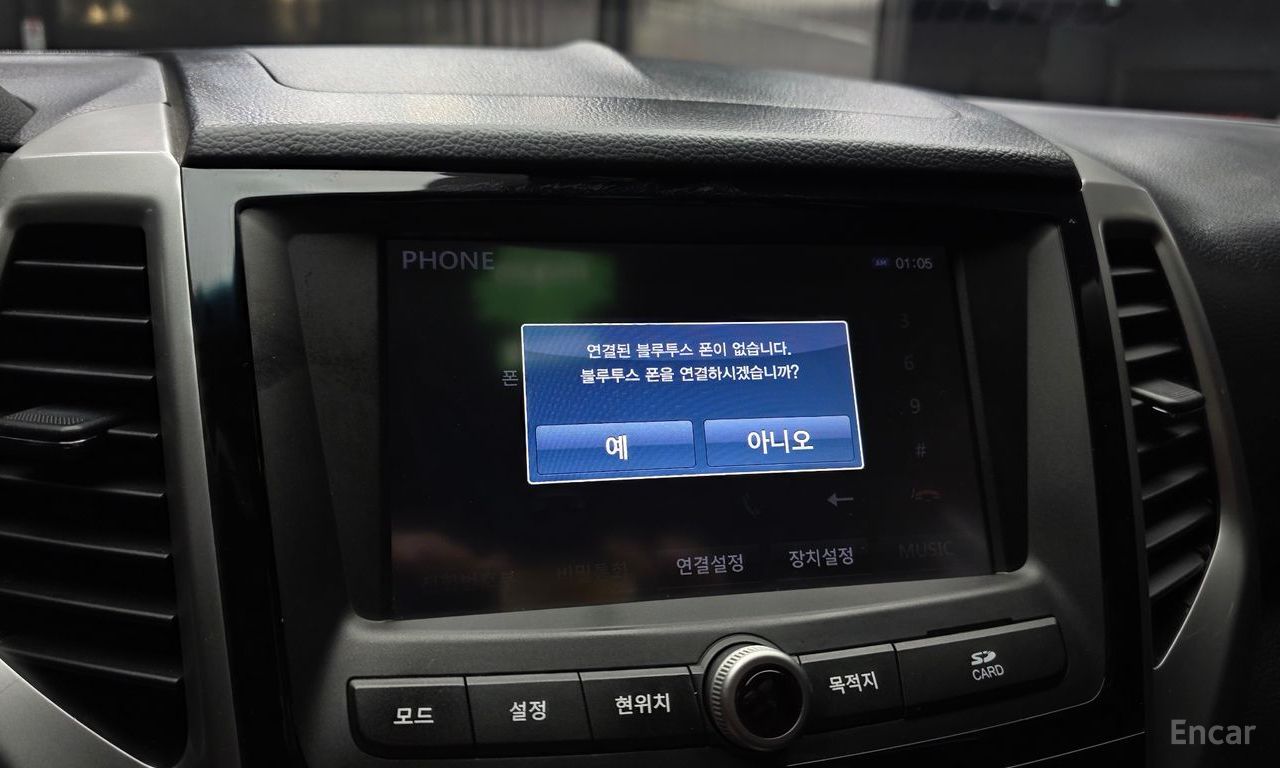 KG Mobility (Ssangyong) Tivoli LX 2WD 2016