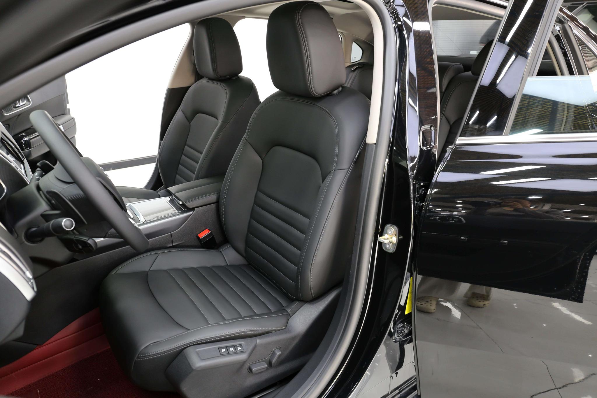 Citroen C6 2021 400THP Comfort