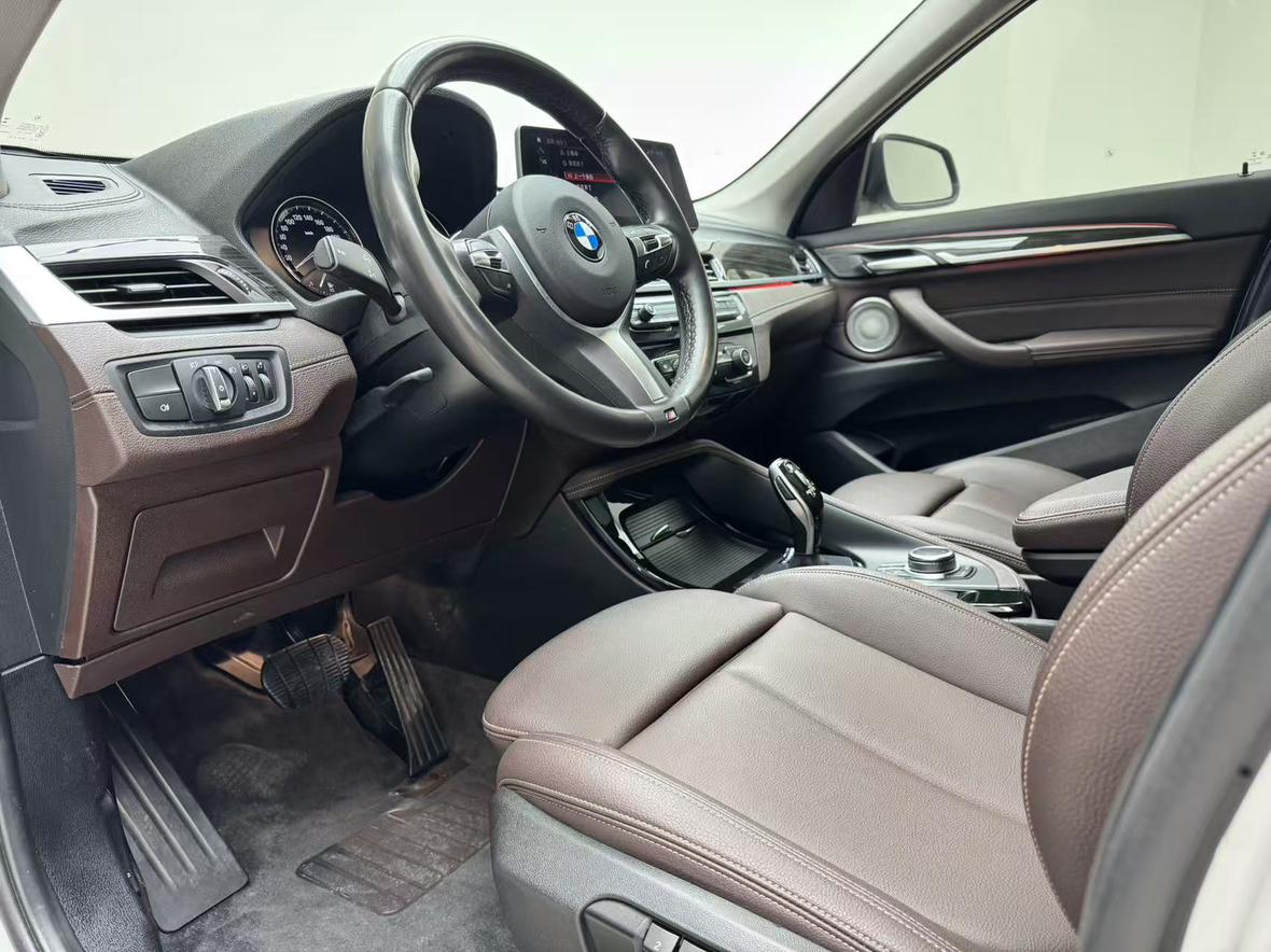 BMW X1 2021 xDrive25Li Premium Plus