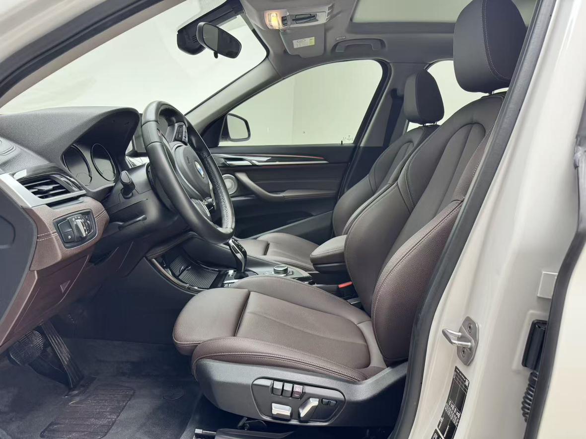 BMW X1 2021 xDrive25Li Premium Plus