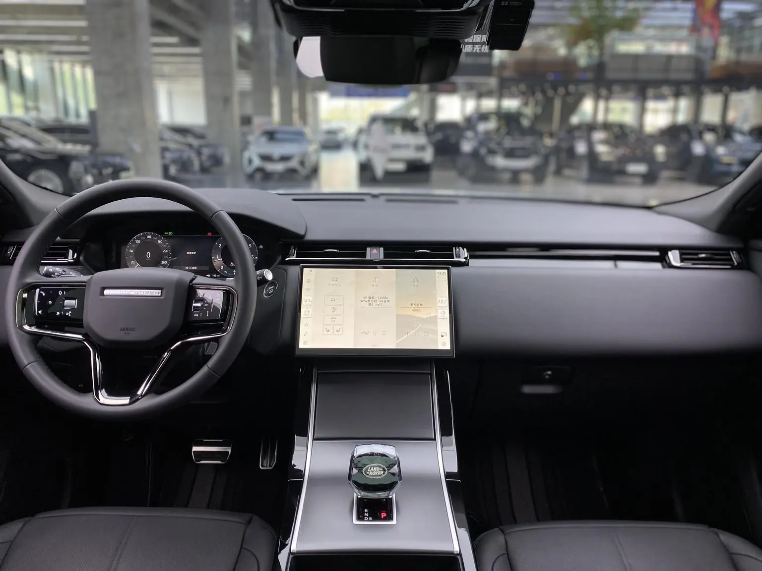 Land Rover Range Rover Star 2024 Dynamic SE