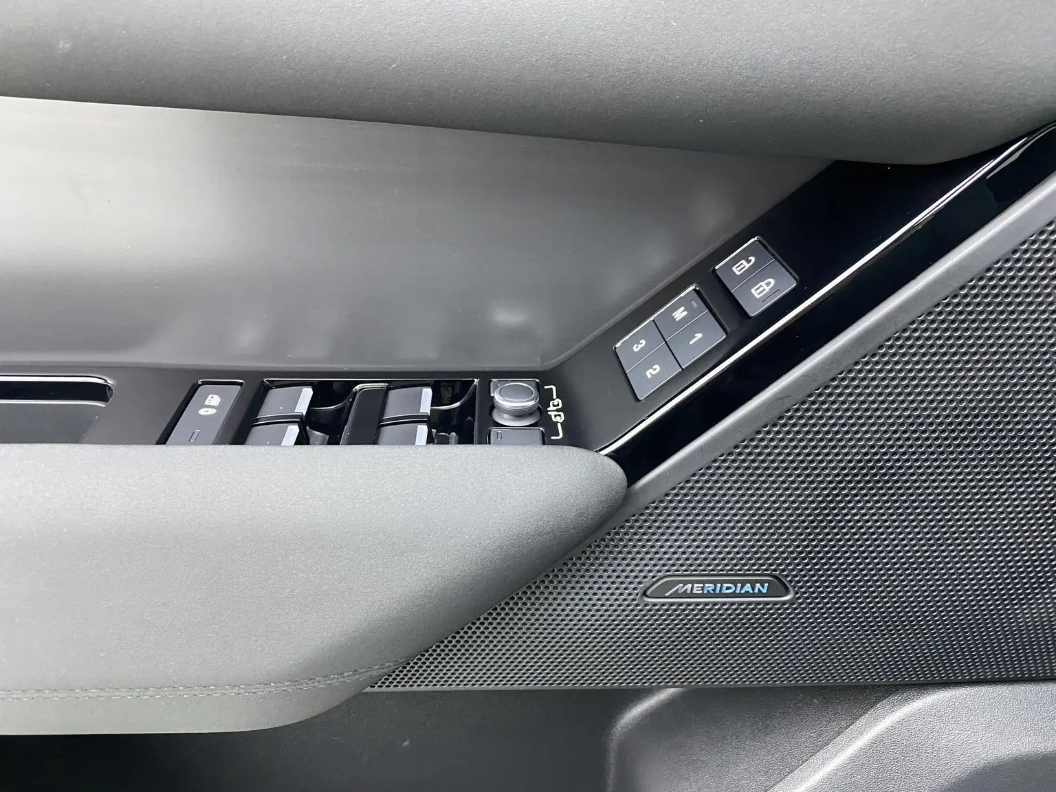 Land Rover Range Rover Star 2024 Dynamic SE
