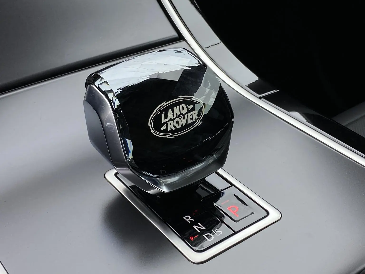 Land Rover Range Rover Star 2024 Dynamic SE