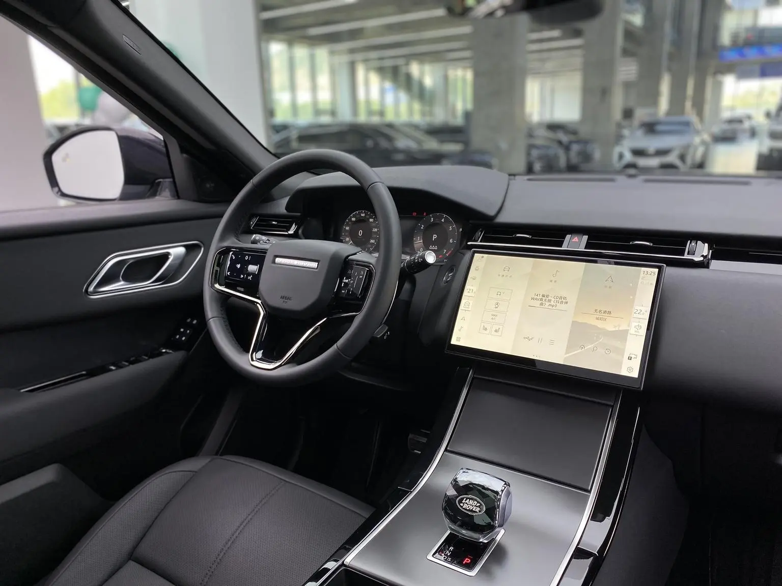 Land Rover Range Rover Star 2024 Dynamic SE