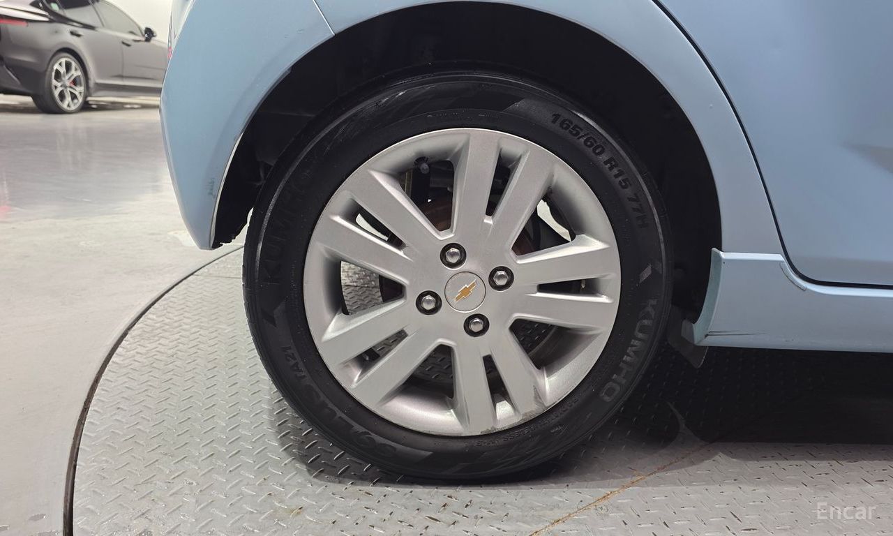 Chevrolet (GM Daewoo) Spark LT 2014