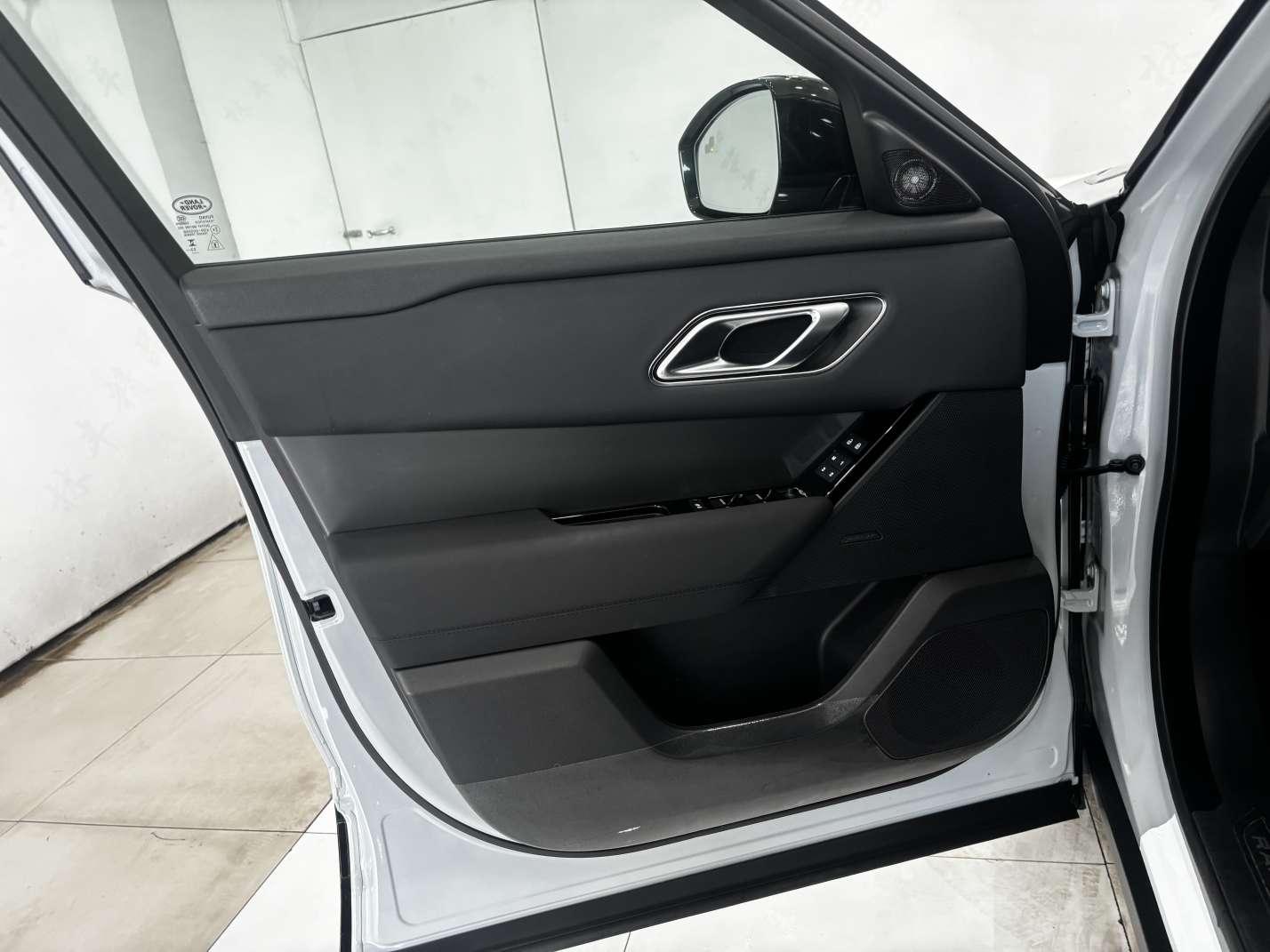 Land Rover Range Rover Star 2024 Dynamic SE