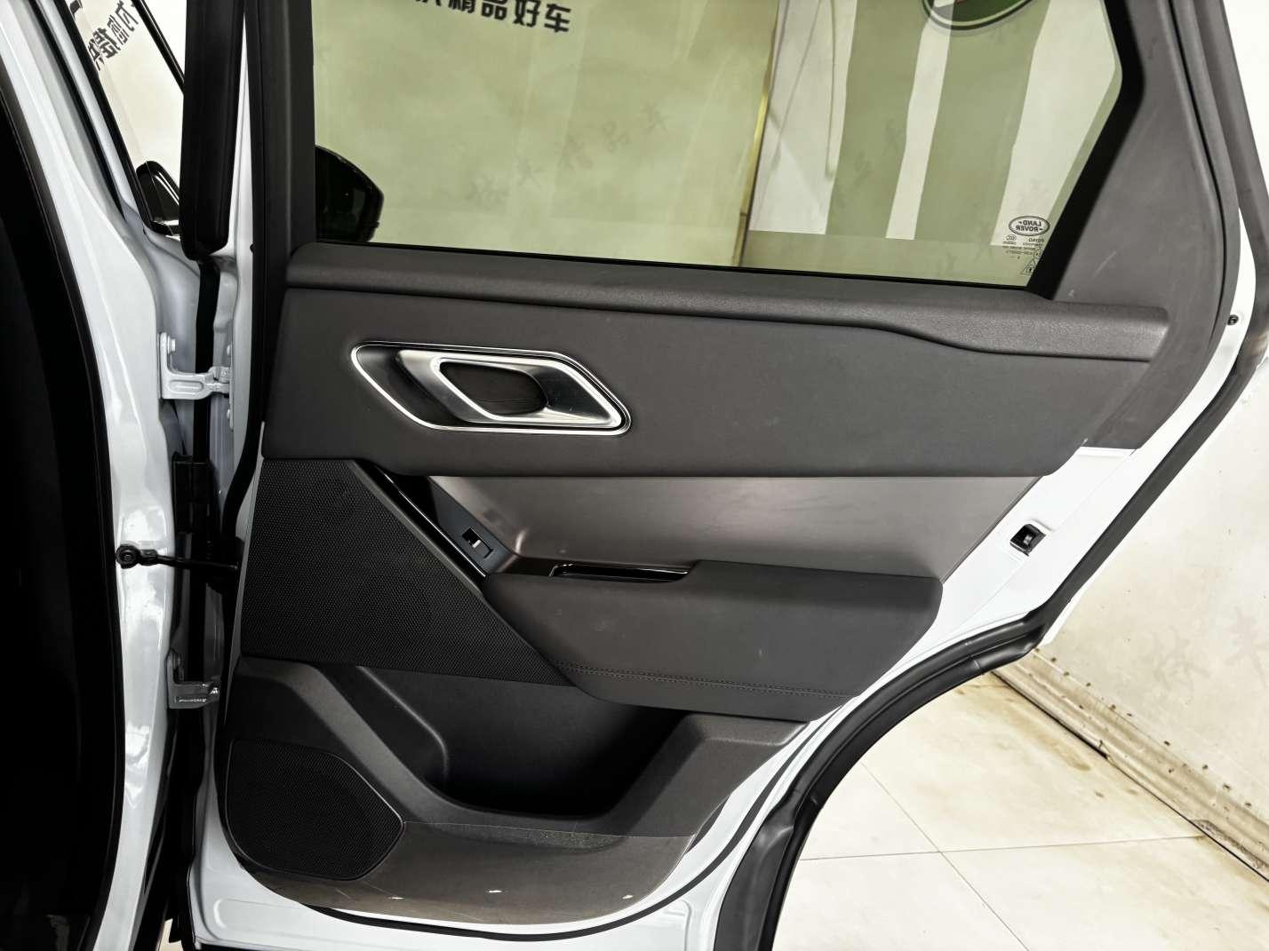 Land Rover Range Rover Star 2024 Dynamic SE