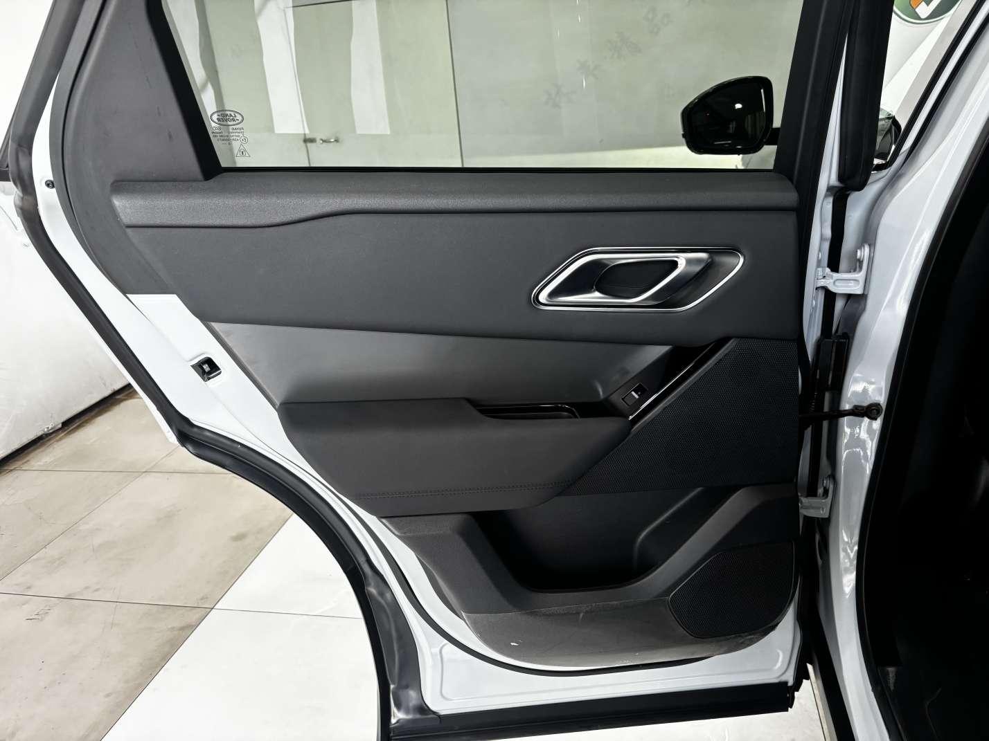 Land Rover Range Rover Star 2024 Dynamic SE
