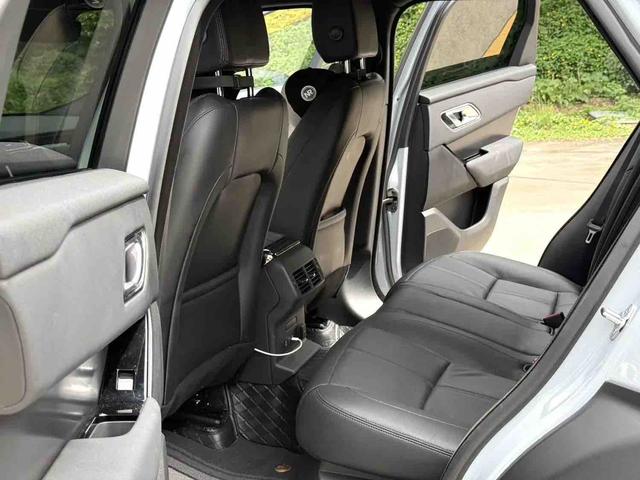 Land Rover Range Rover Velar 2024 Dynamic SE