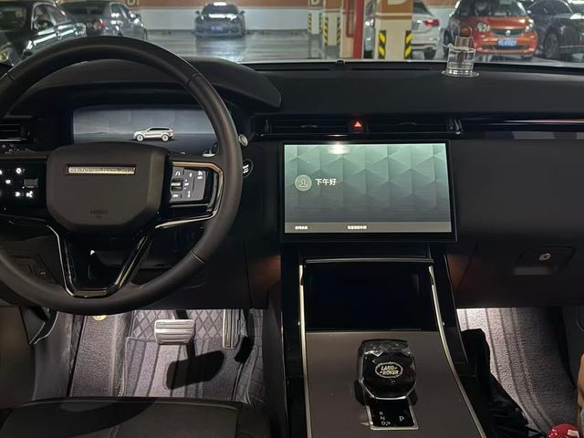 Land Rover Range Rover Velar 2024 Dynamic SE