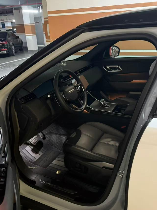 Land Rover Range Rover Velar 2024 Dynamic SE