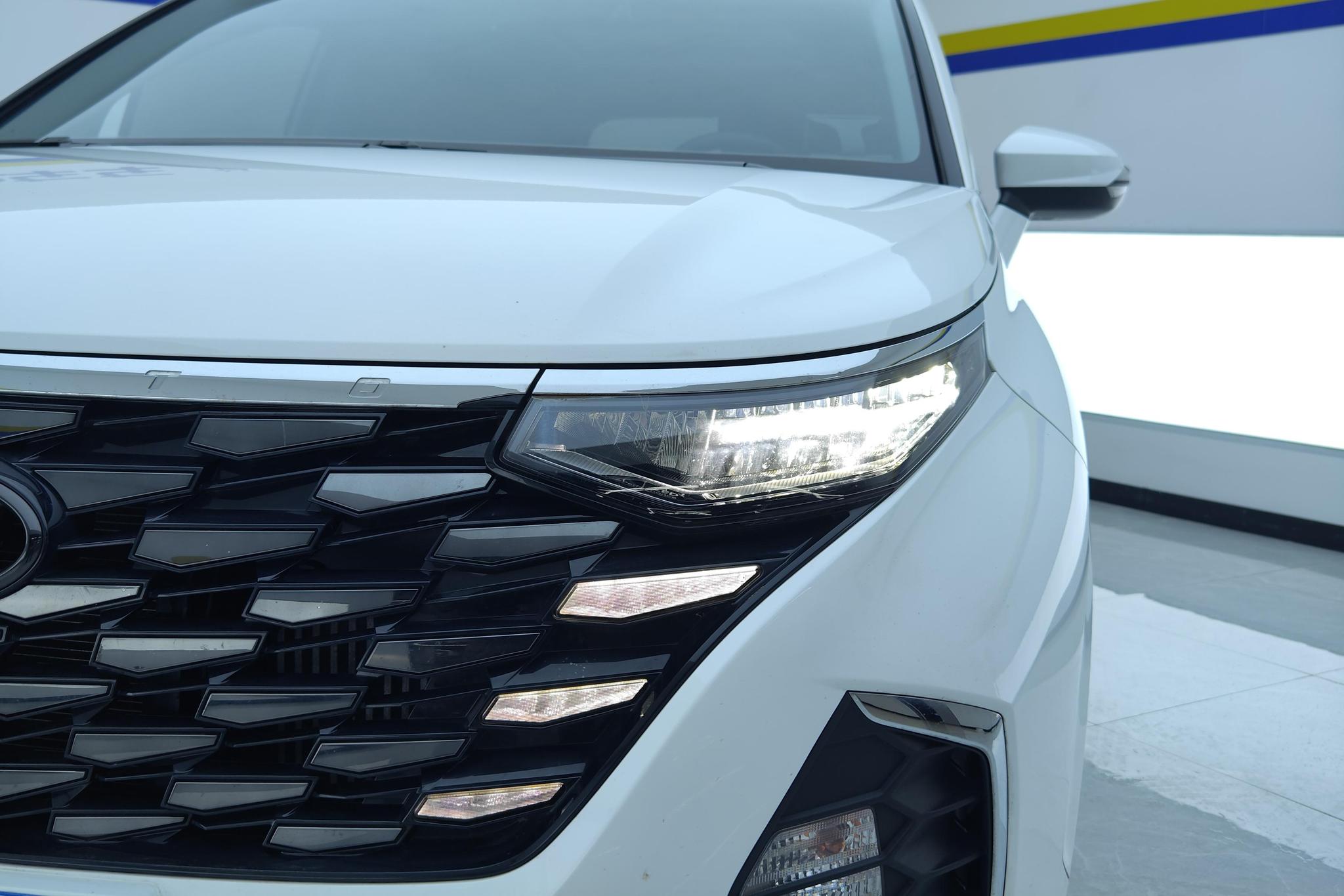 Hyundai 2021 270TGDi Premium LUX
