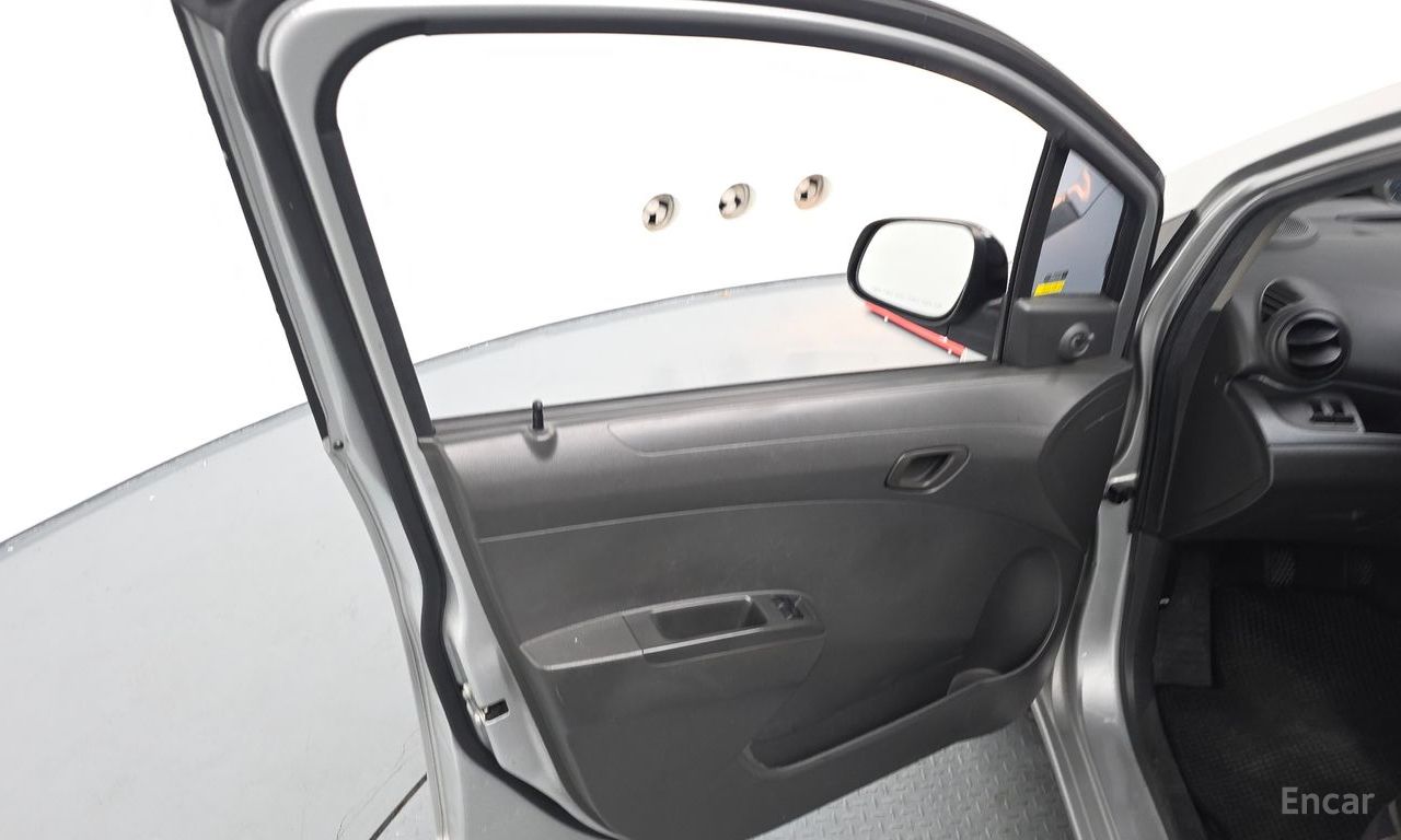 Chevrolet (GM Daewoo) Spark L 2013