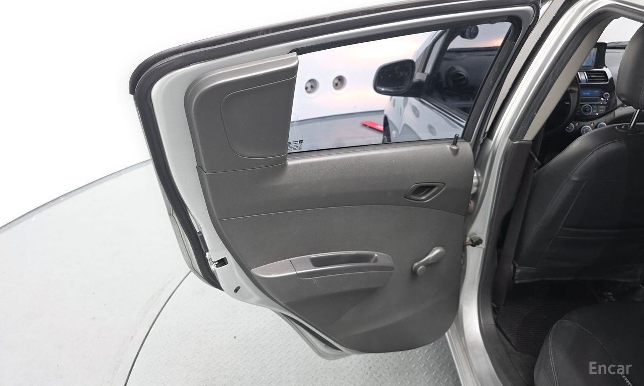 Chevrolet (GM Daewoo) Spark L 2013