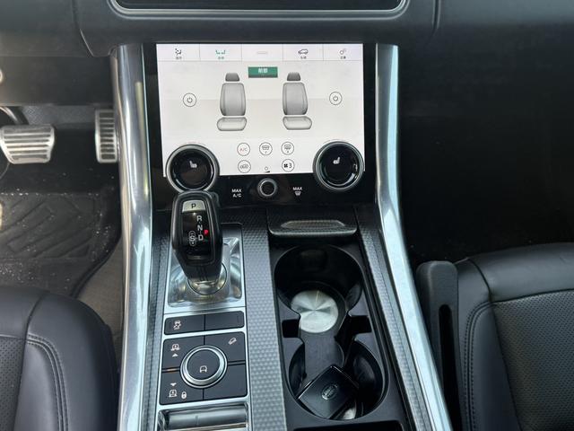 Land Rover Range Rover Sport 2018 3.0 V6 HSE DYNAMIC
