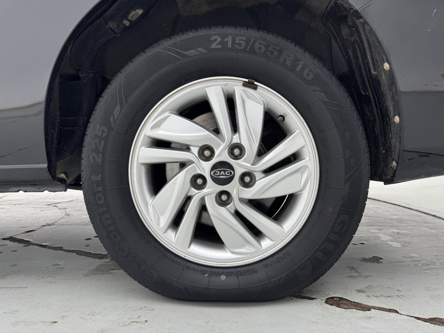 Refine Refine M4 2019 Series 2.0L Manual Business China V