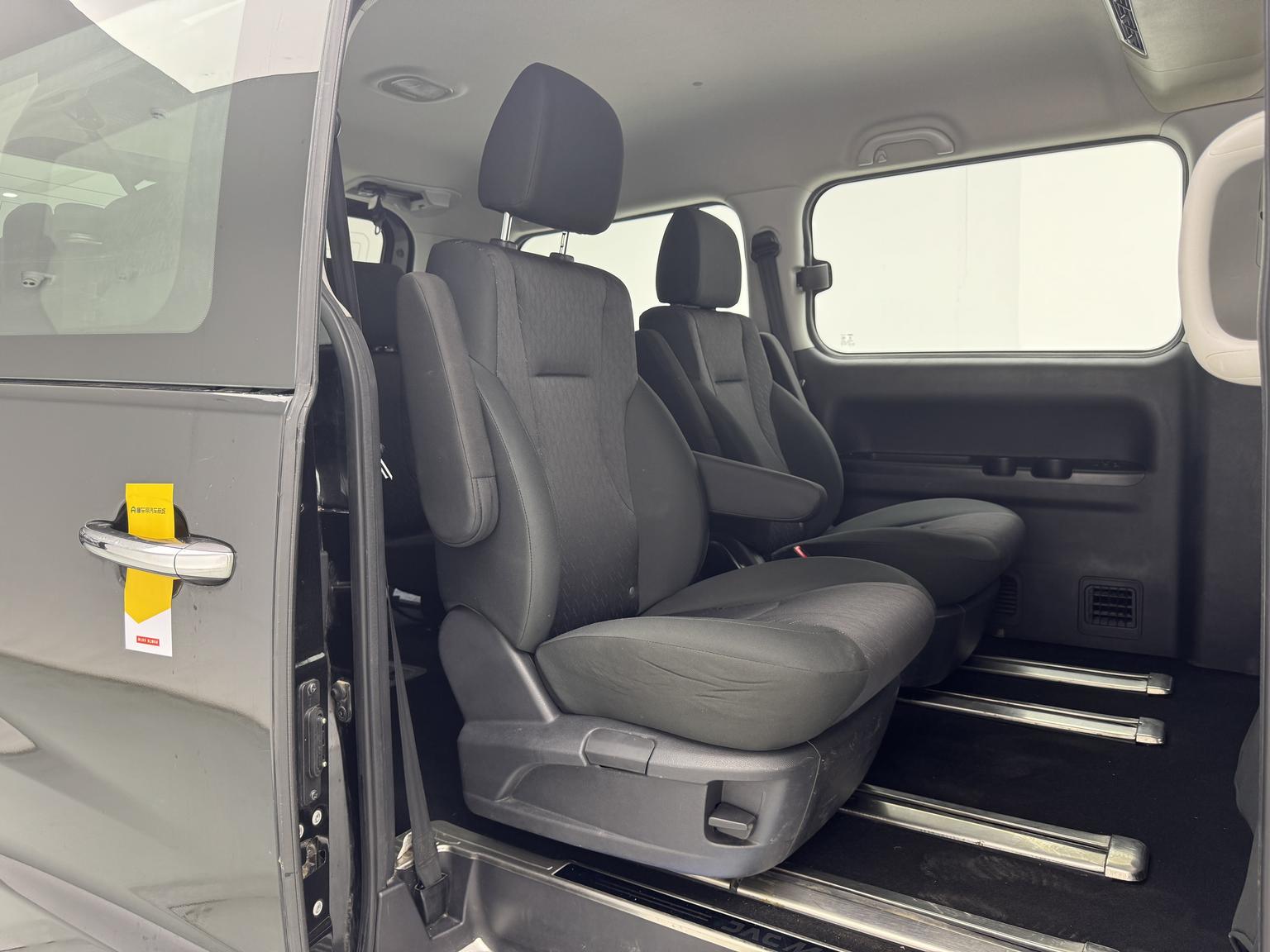 Refine Refine M4 2019 Series 2.0L Manual Business China V