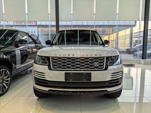 Land Rover Range Rover 2019 3.0 V6 SC handed down from generation to generation