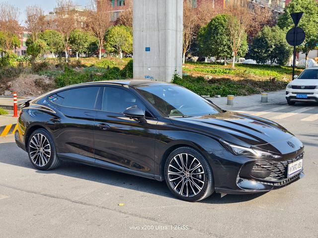 MG MG7 2023 2.0T Auto Hunt Beauty Premium Plus