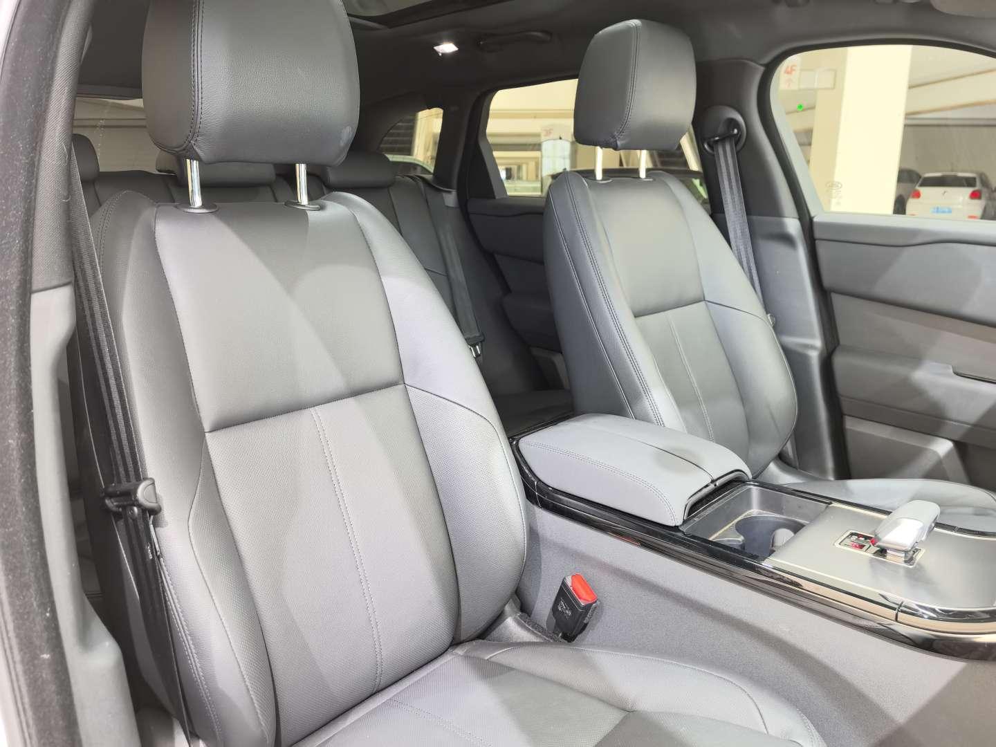 Land Rover Range Rover Velar 2024 Dynamic SE