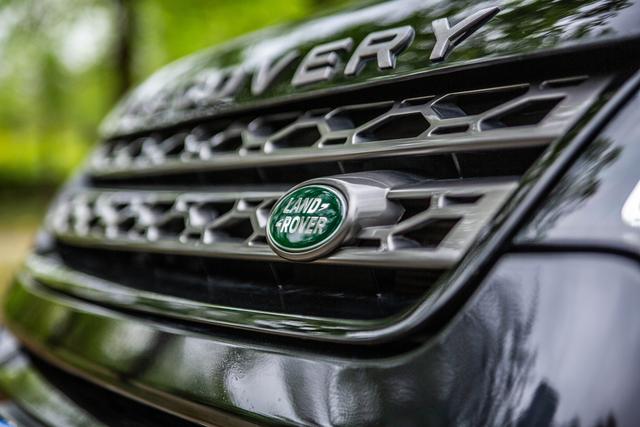 Land Rover Discovery Sport 2018 240PS SE