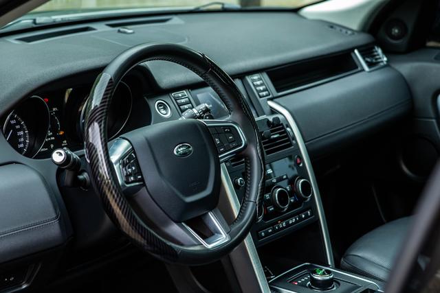 Land Rover Discovery Sport 2018 240PS SE