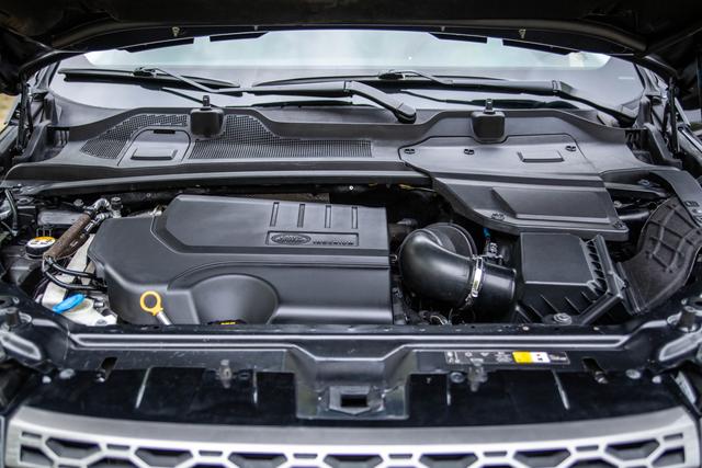 Land Rover Discovery Sport 2018 240PS SE