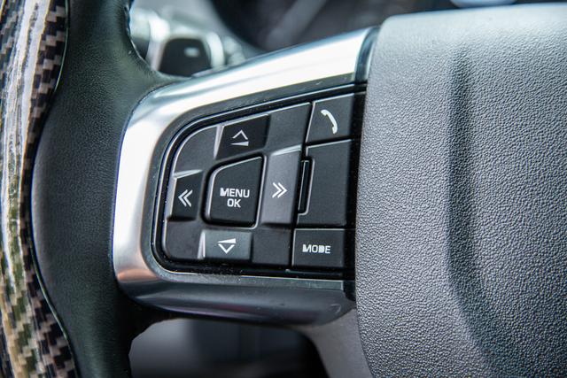Land Rover Discovery Sport 2018 240PS SE