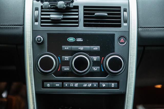 Land Rover Discovery Sport 2018 240PS SE