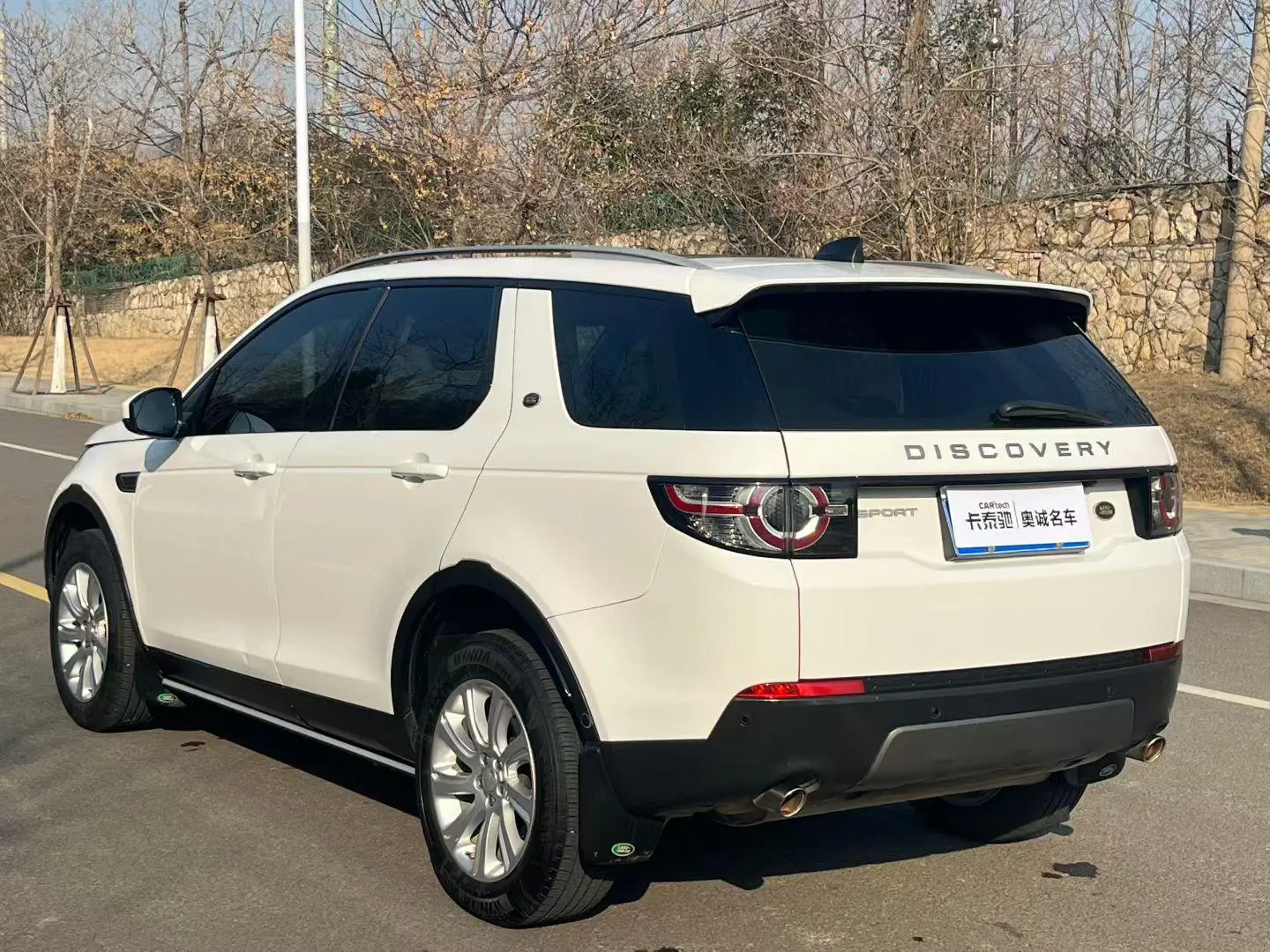 Land Rover Discovery Sport 2019 240PS SE China VI
