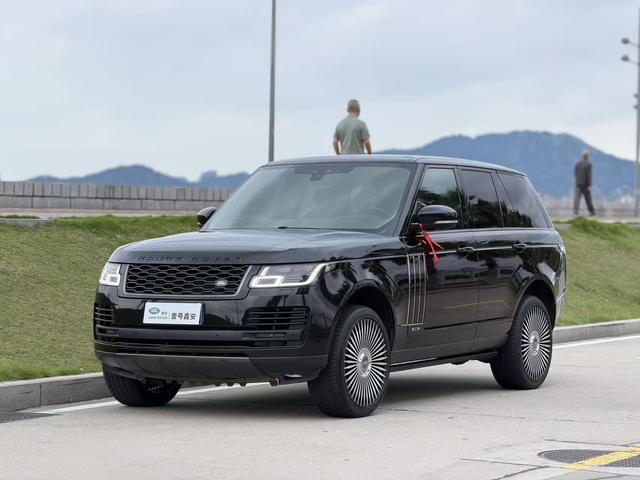 Land Rover Range Rover 2019 3.0 V6 SC handed down from generation to generation