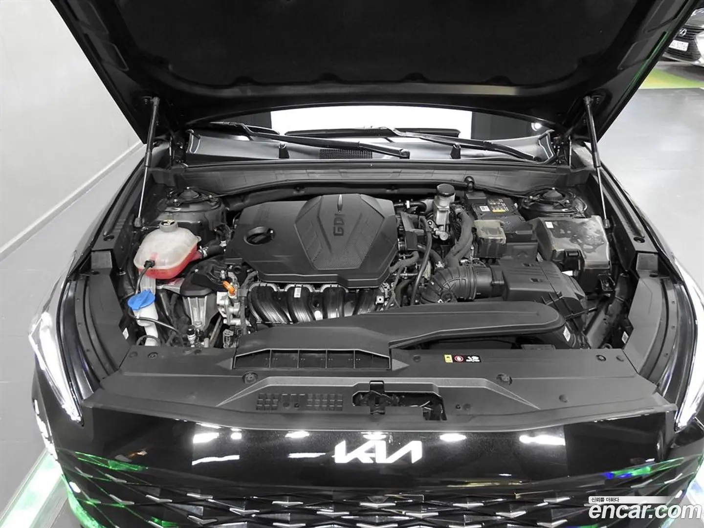 Kia K8 2.5 Gasoline 2WD 2021