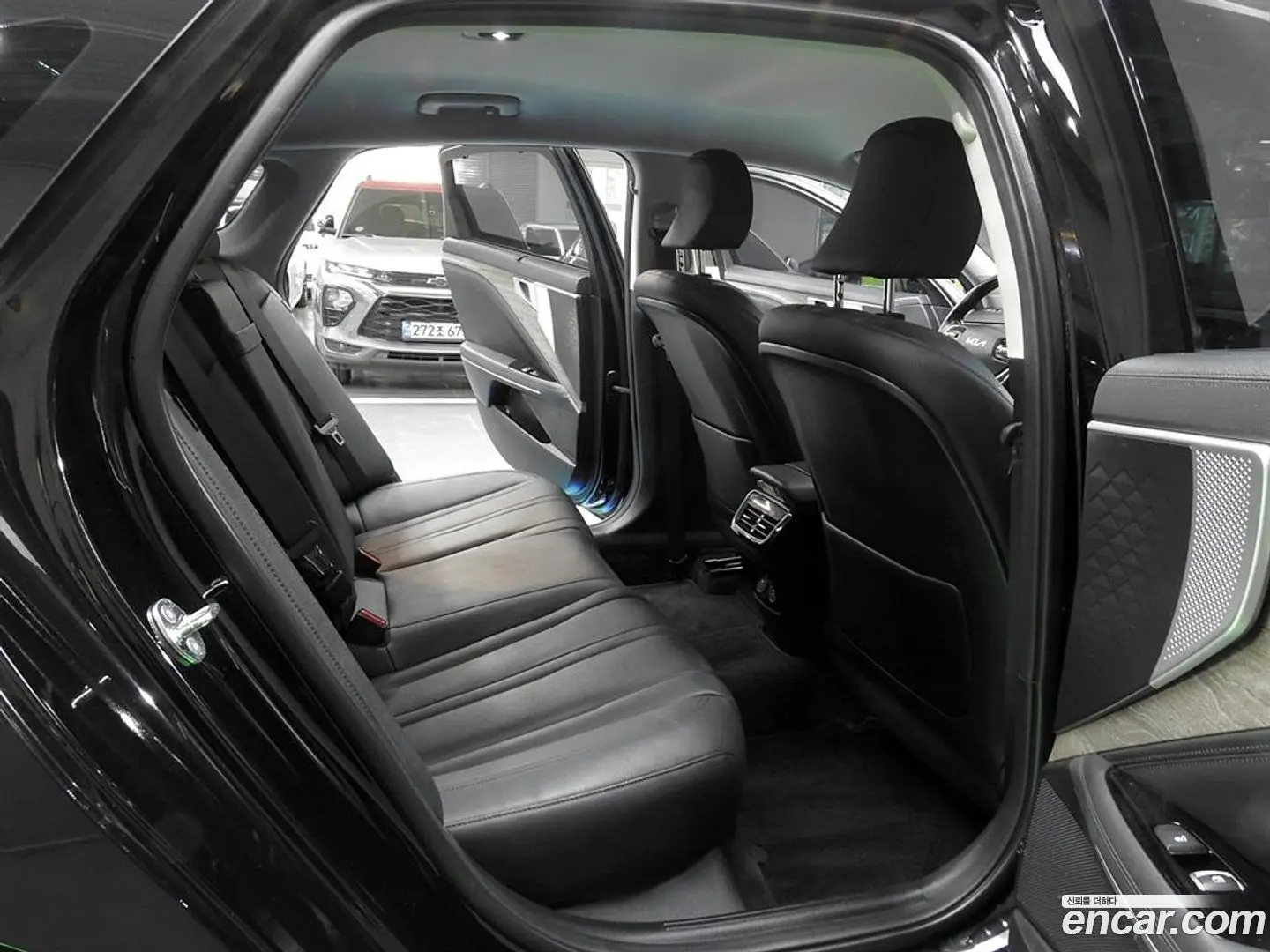 Kia K8 2.5 Gasoline 2WD 2021