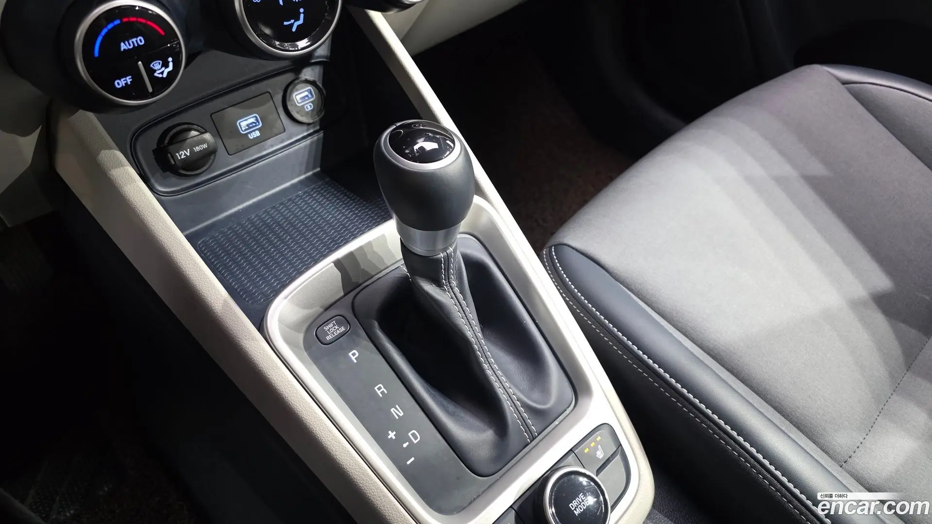 Hyundai Venue 1.6 Modern 2019