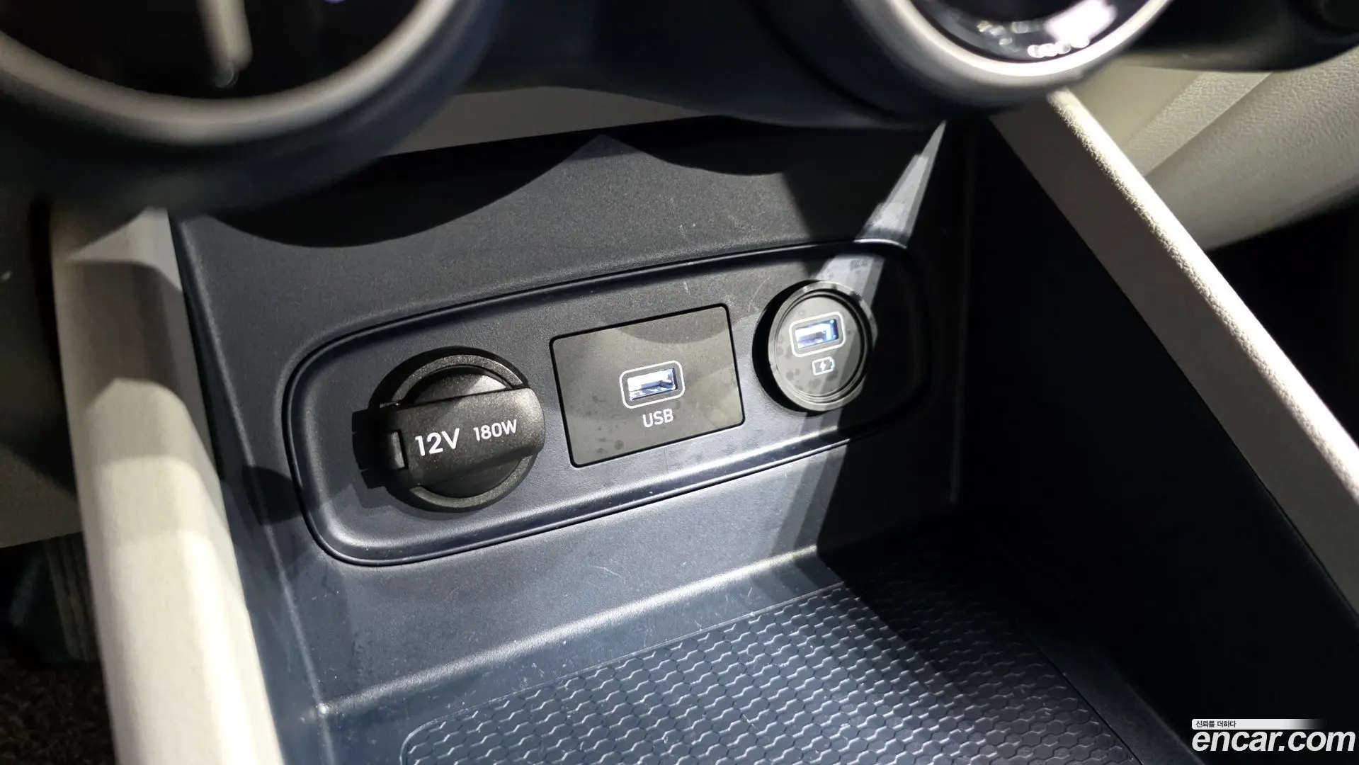 Hyundai Venue 1.6 Modern 2019