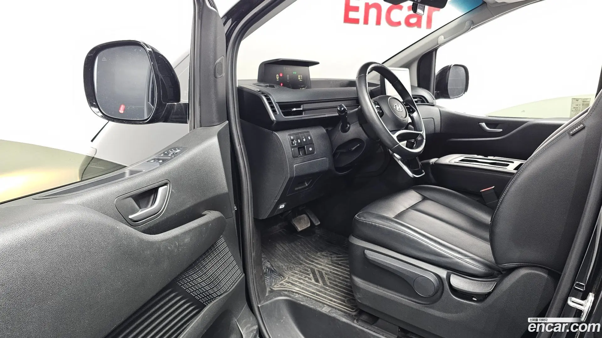 Hyundai Staria Cargo 3-Seater 2022