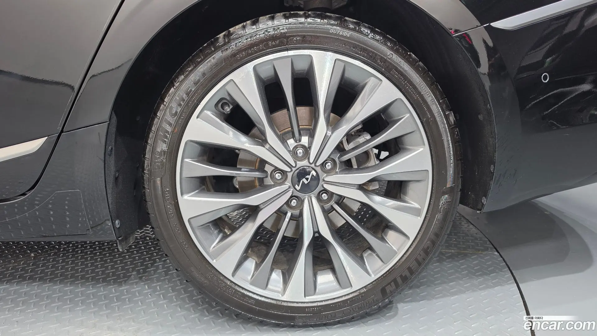 Kia K8 2.5 Gasoline 2WD 2021