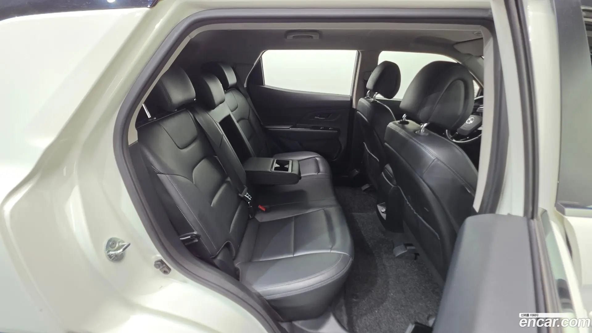 KG Mobility KORANDO Gasoline 1.5 2WD C5