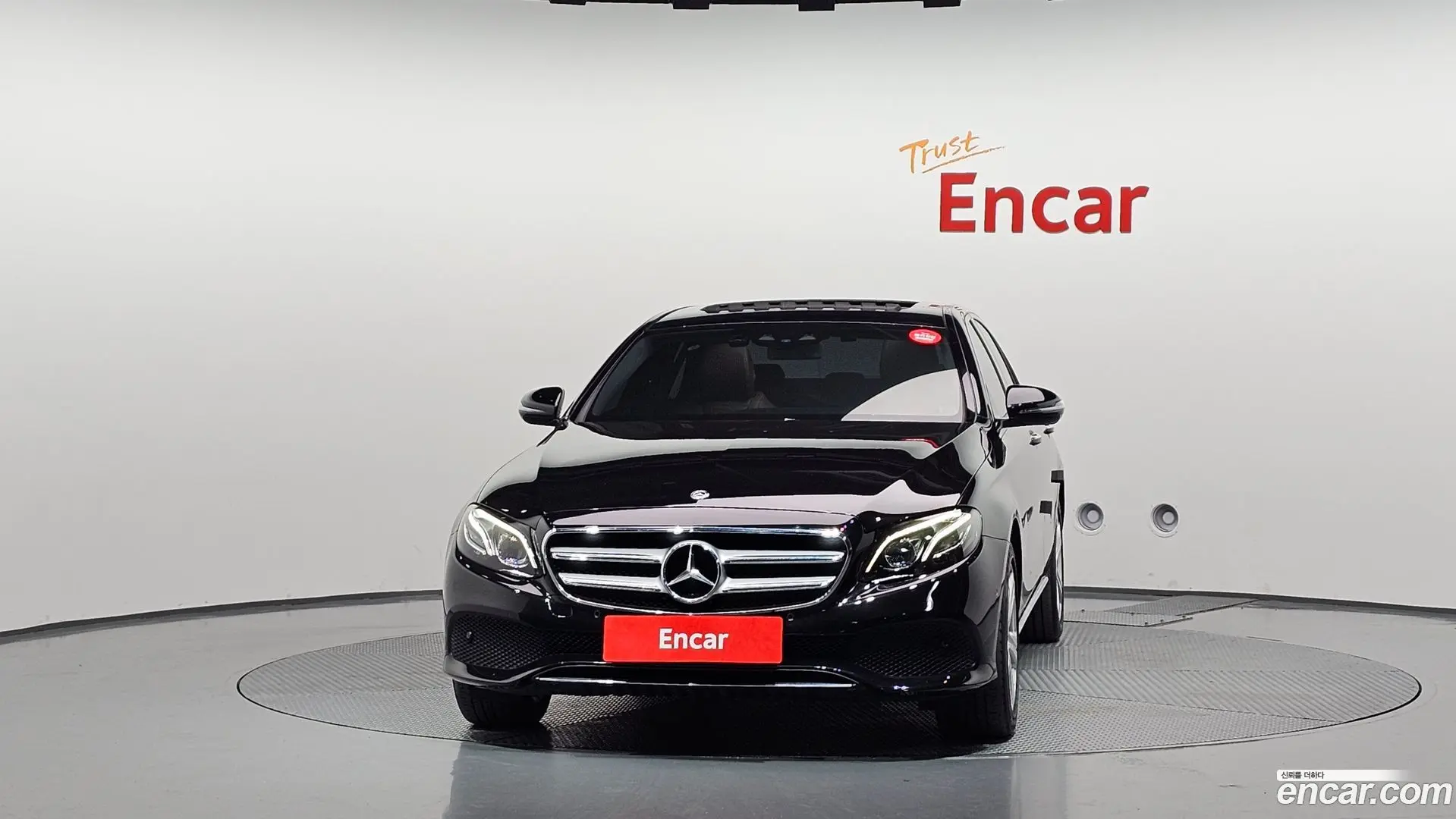 Mercedes-Benz E-Class E220d Avantgarde