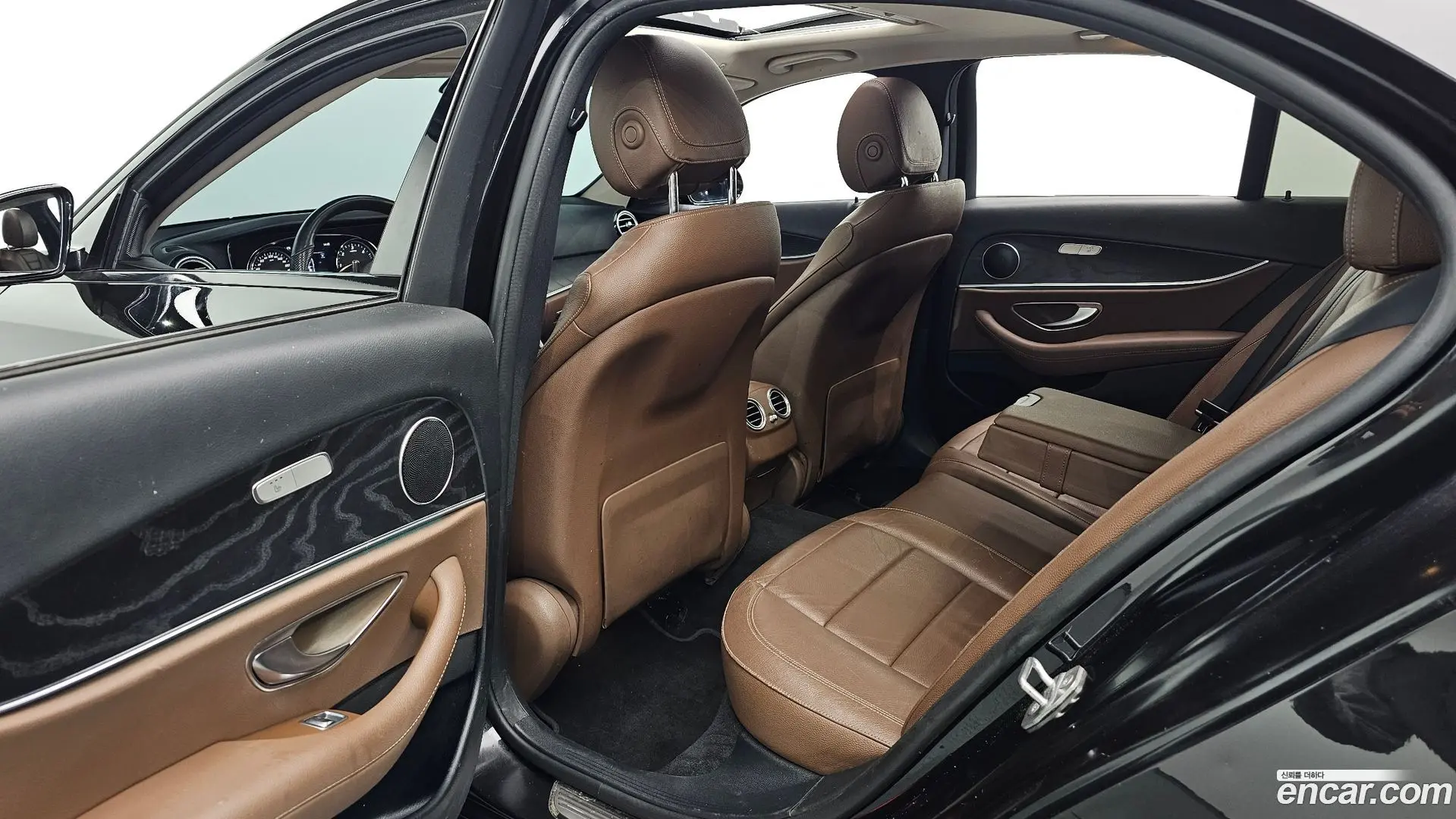 Mercedes-Benz E-Class E220d Avantgarde