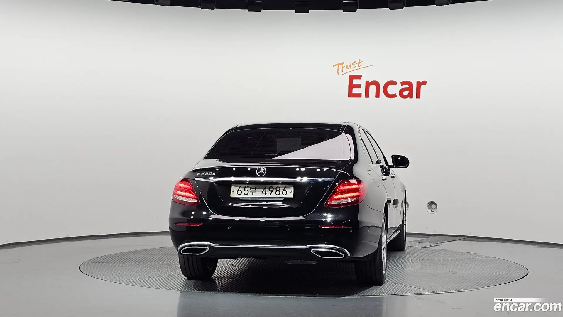Mercedes-Benz E-Class E220d Avantgarde