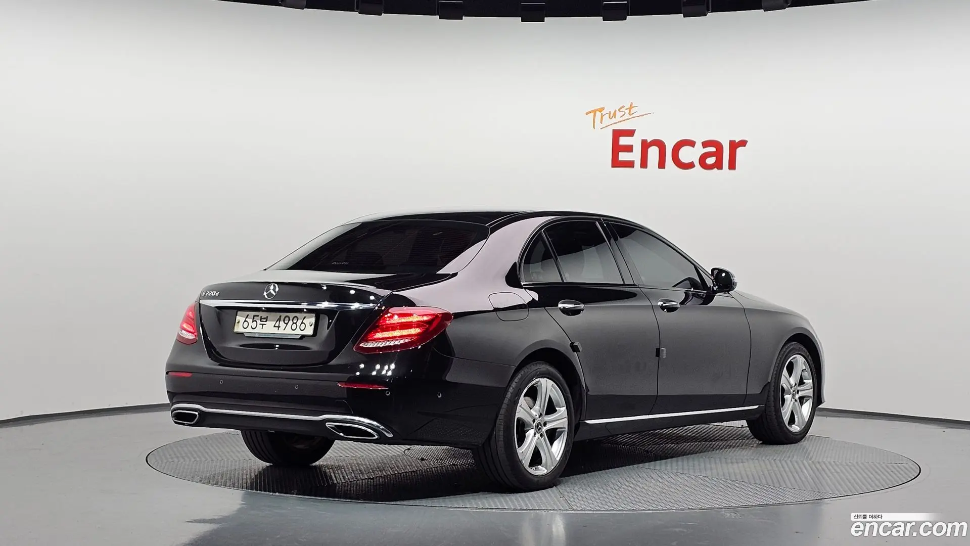 Mercedes-Benz E-Class E220d Avantgarde