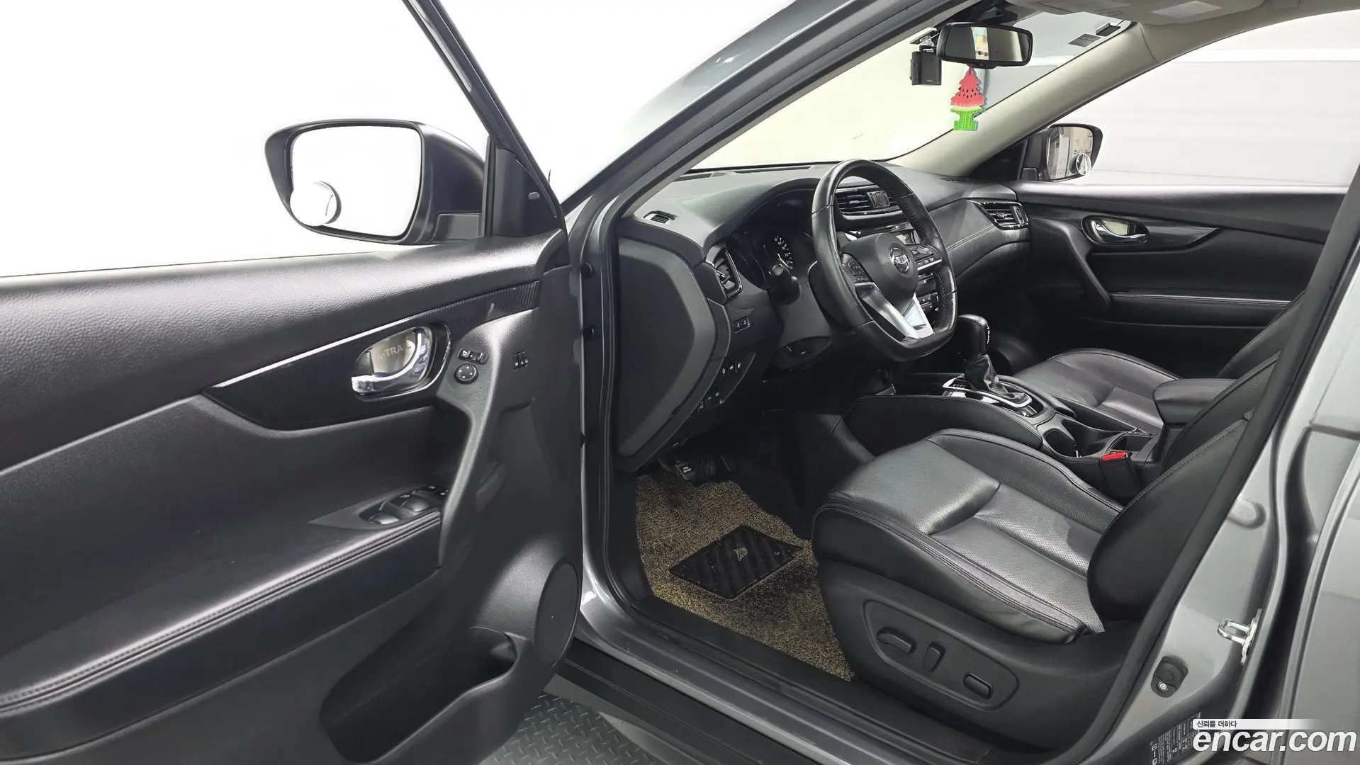 Nissan X-Trail 2.5 Tech 4WD