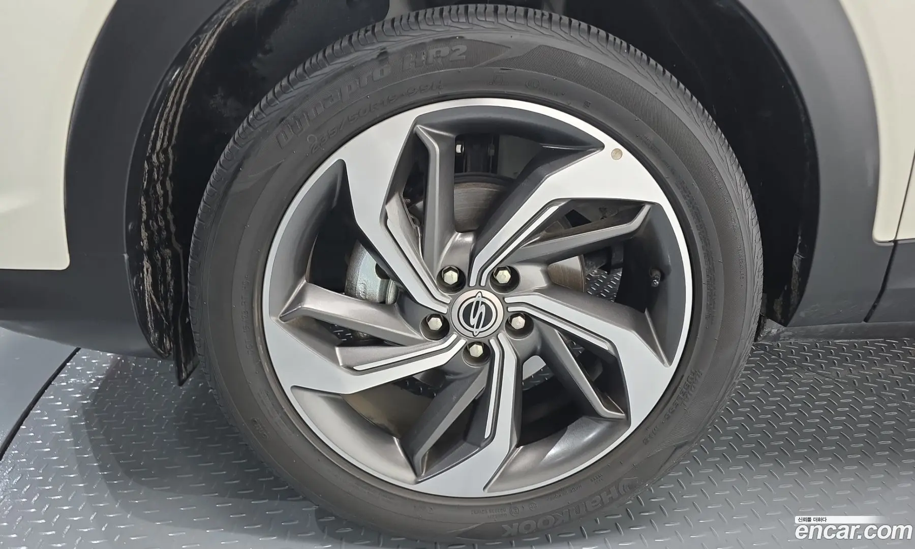 KG Mobility KORANDO Gasoline 1.5 2WD C5